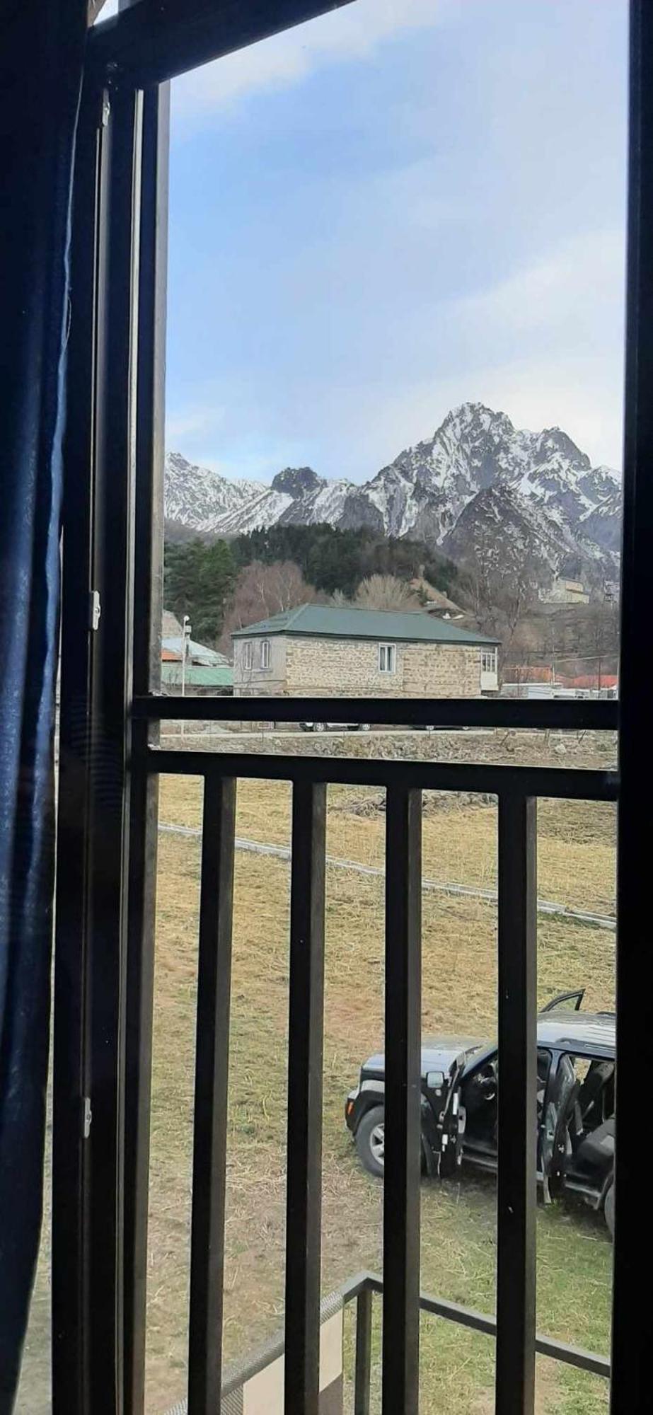 Kazbegi Cottage Memo Екстериор снимка